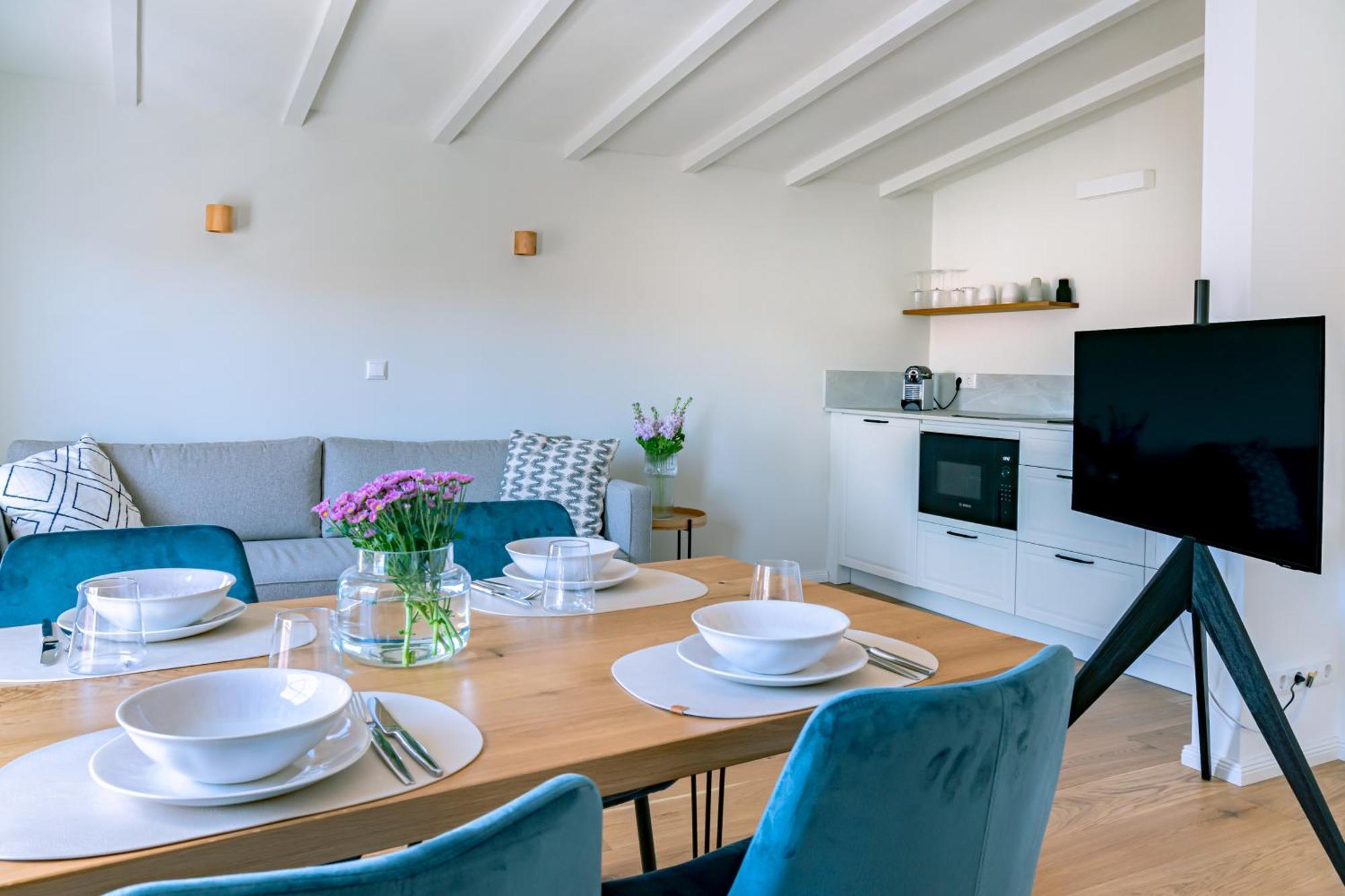 Kapitaenshaus Friedrich Franz - Premium Apartments 200 Meter Vom Strand Und Alten Strom روستوك الغرفة الصورة